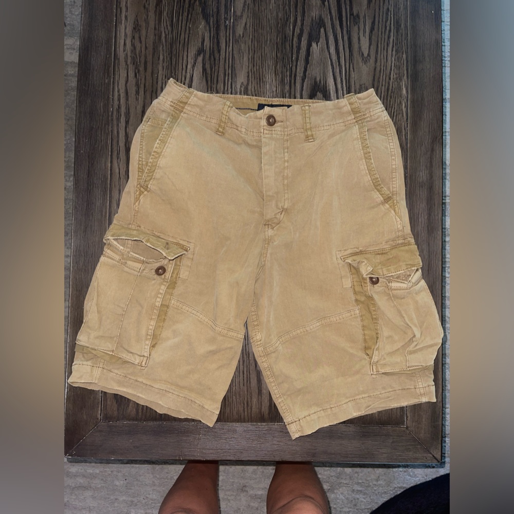 Men’s cargo shorts